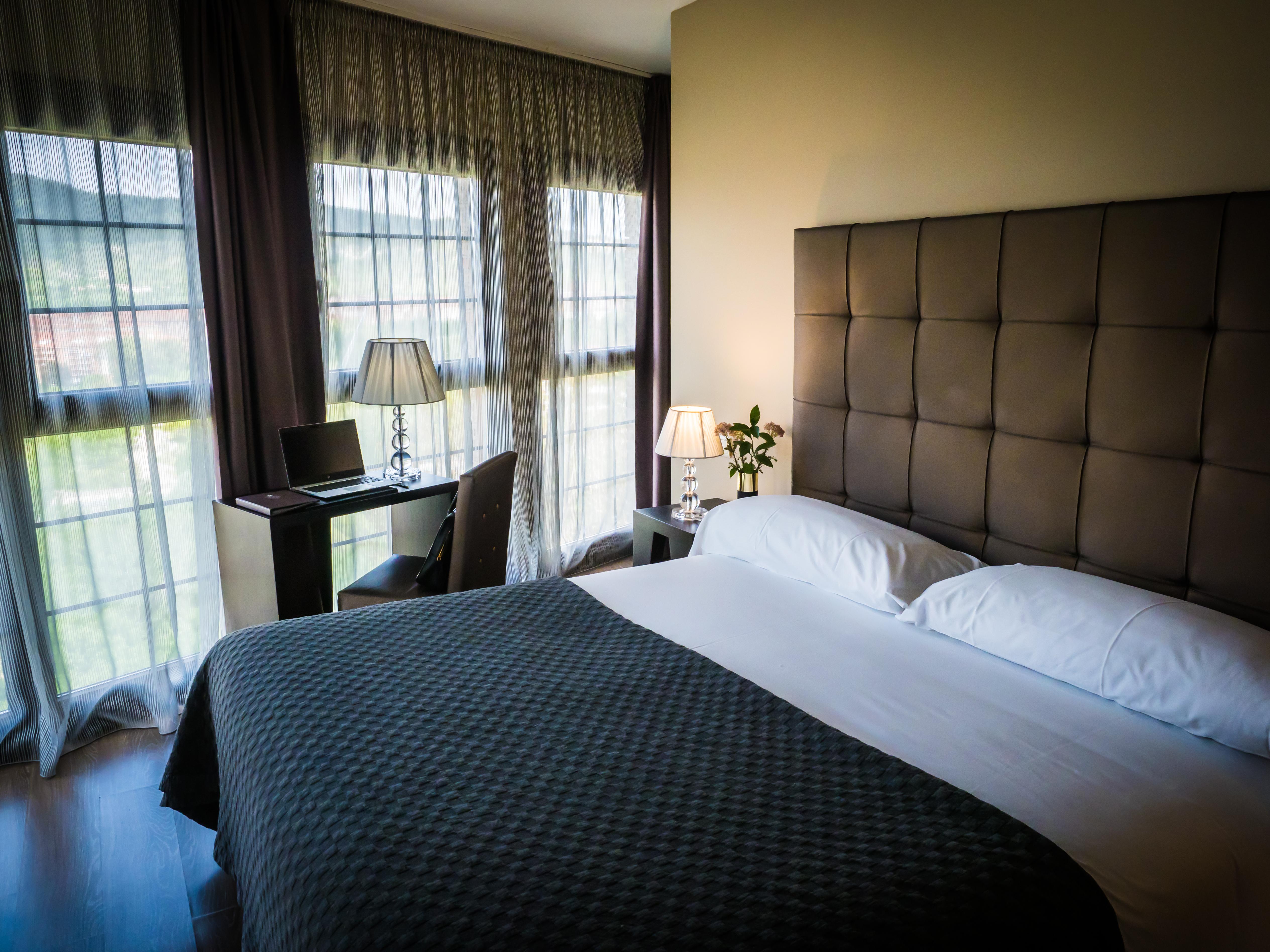 Pamplona Catedral Hotel Εξωτερικό φωτογραφία