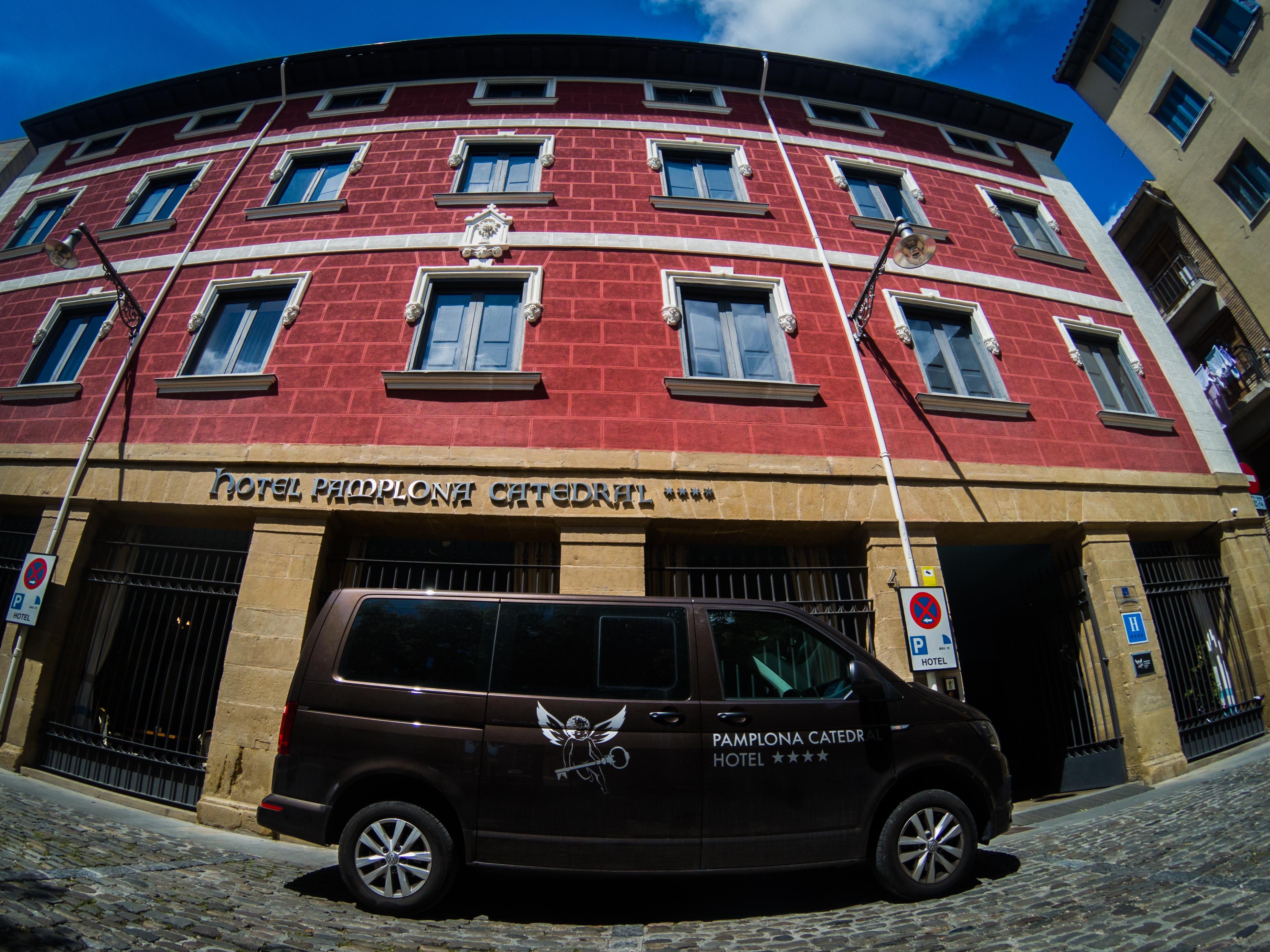 Pamplona Catedral Hotel Εξωτερικό φωτογραφία