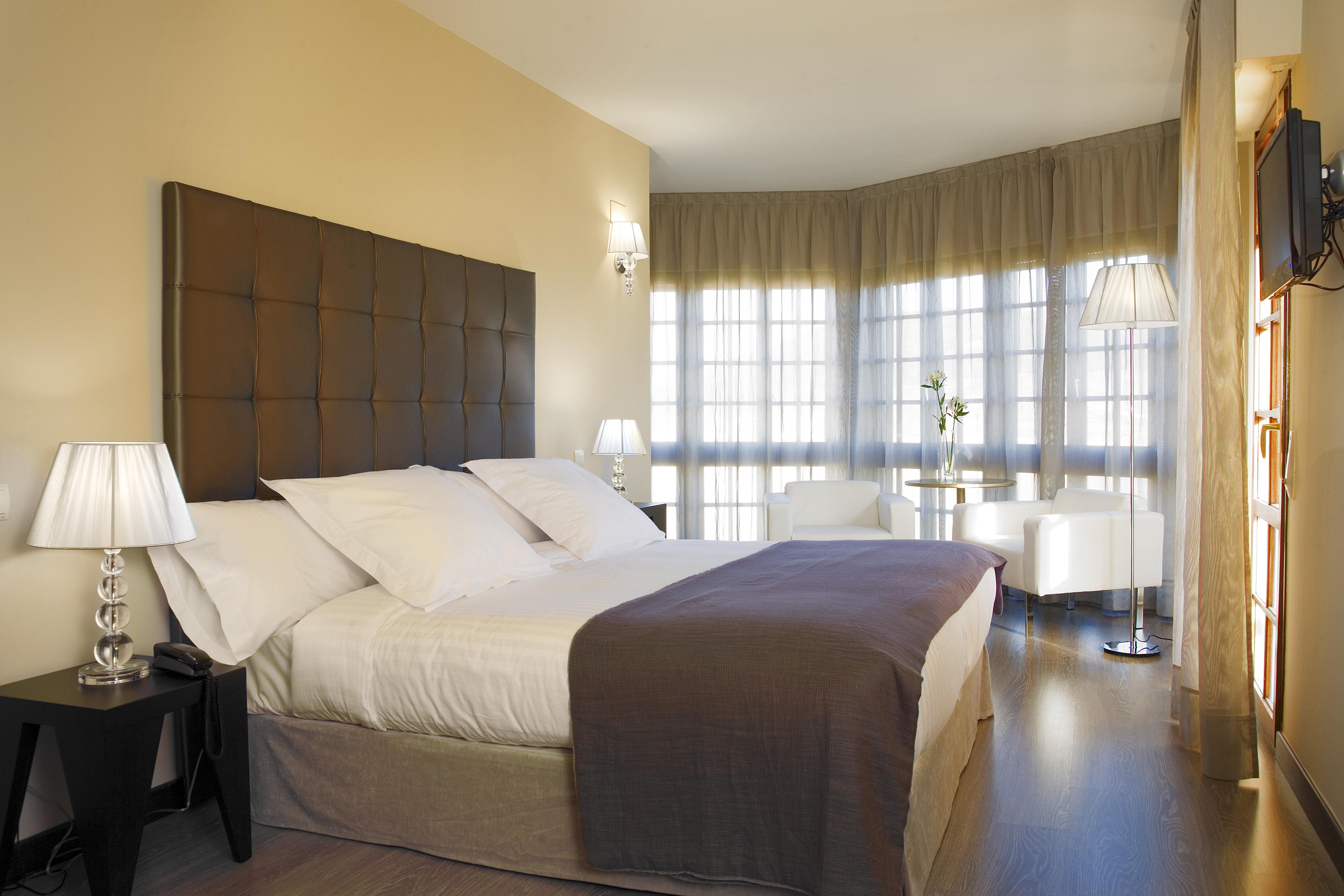 Pamplona Catedral Hotel Εξωτερικό φωτογραφία