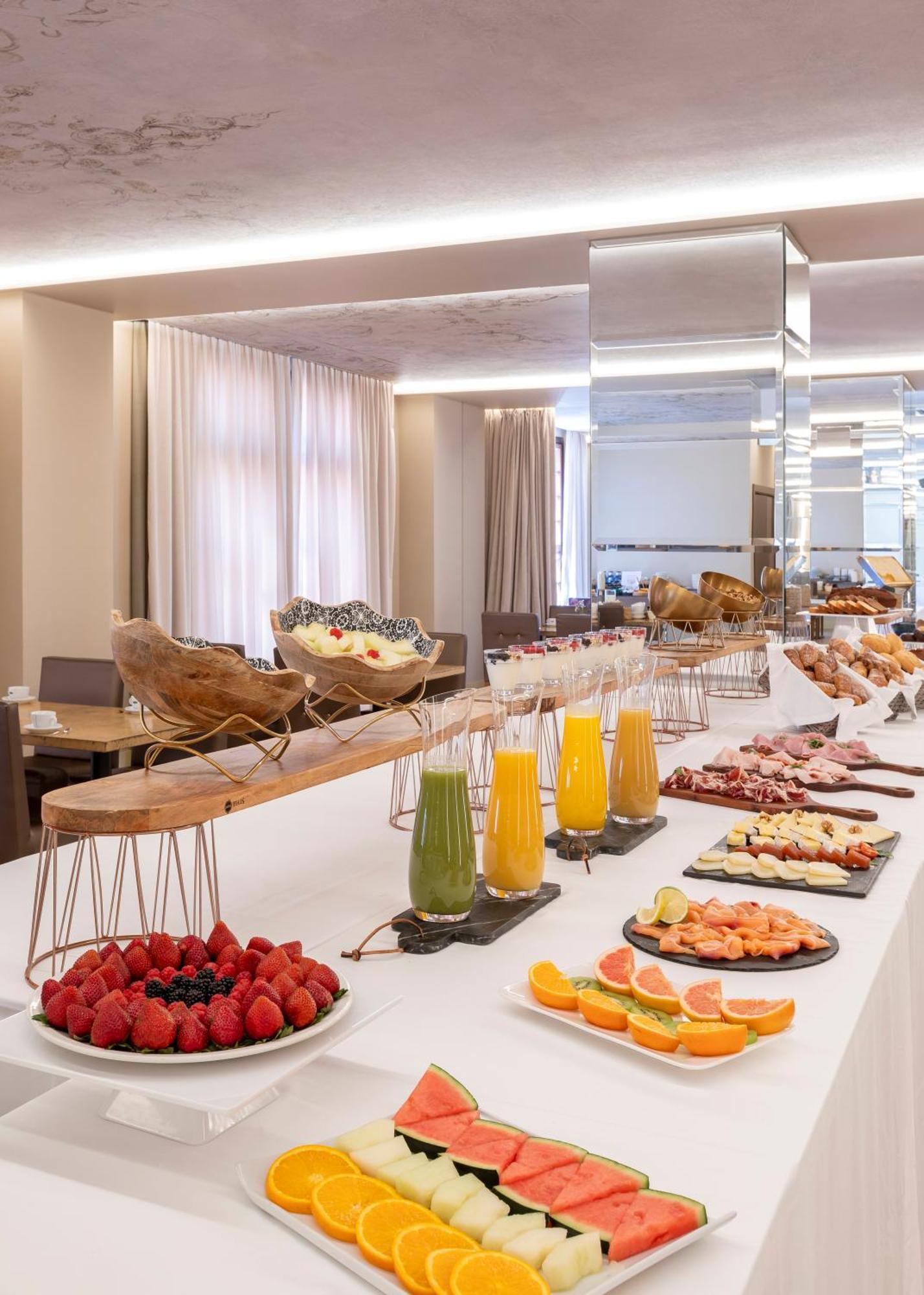 Pamplona Catedral Hotel Εξωτερικό φωτογραφία
