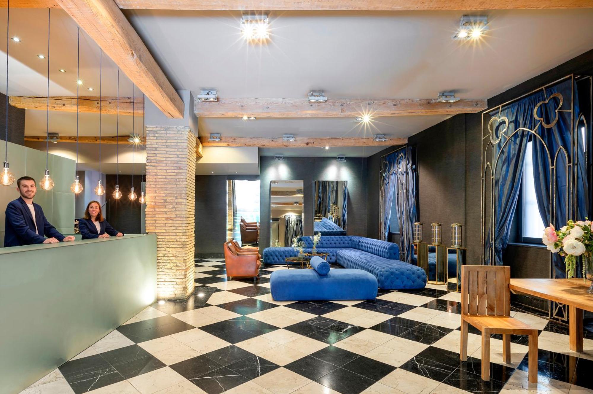 Pamplona Catedral Hotel Εξωτερικό φωτογραφία