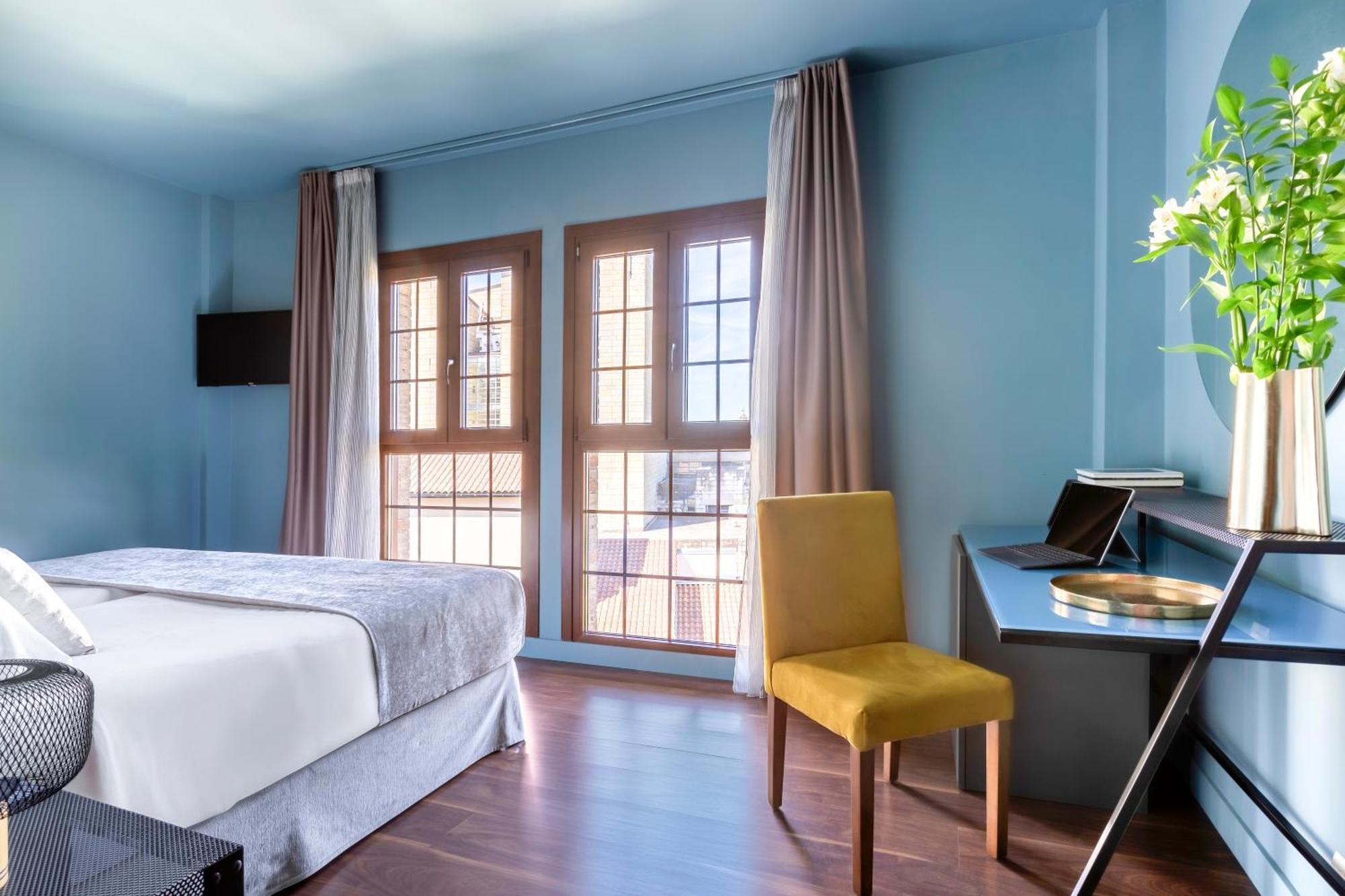 Pamplona Catedral Hotel Εξωτερικό φωτογραφία