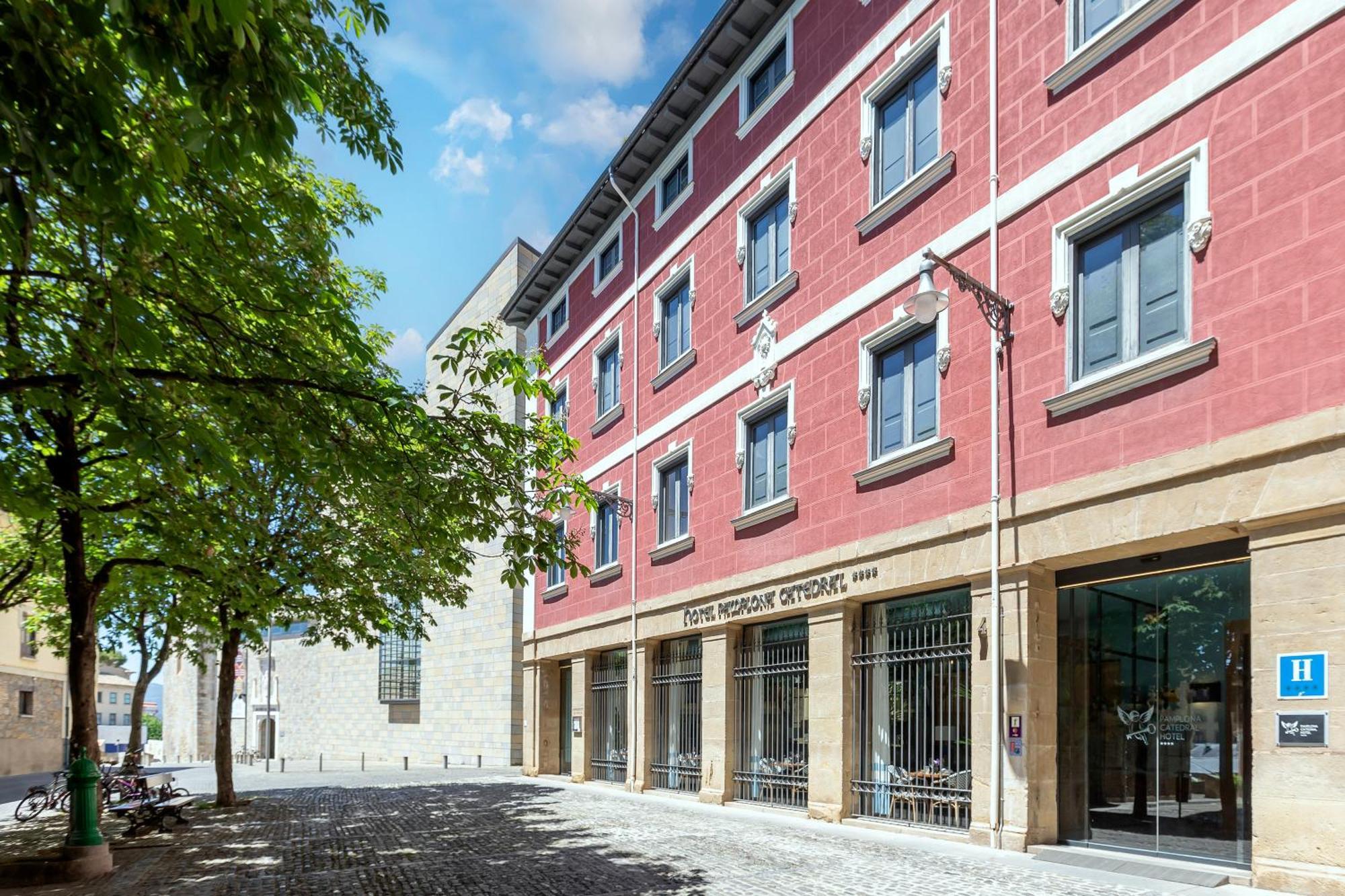 Pamplona Catedral Hotel Εξωτερικό φωτογραφία